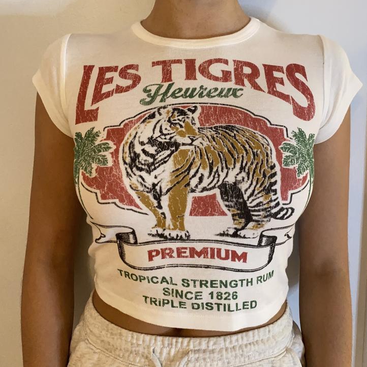 Kadınlar ve Genç Kızlar için Y - Y2K Graphic Baby Tee Crop incelemesi ve fiyatı